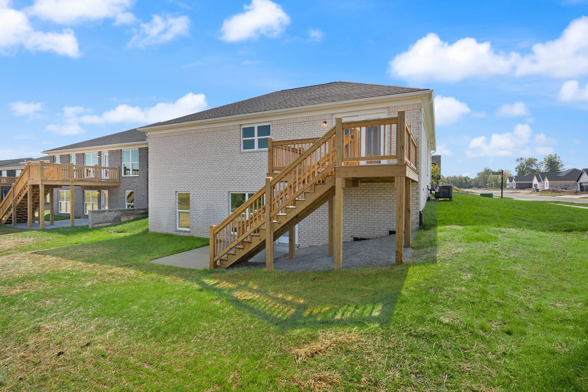 large-01993dde-0110-7123-8c31-61b12716f467