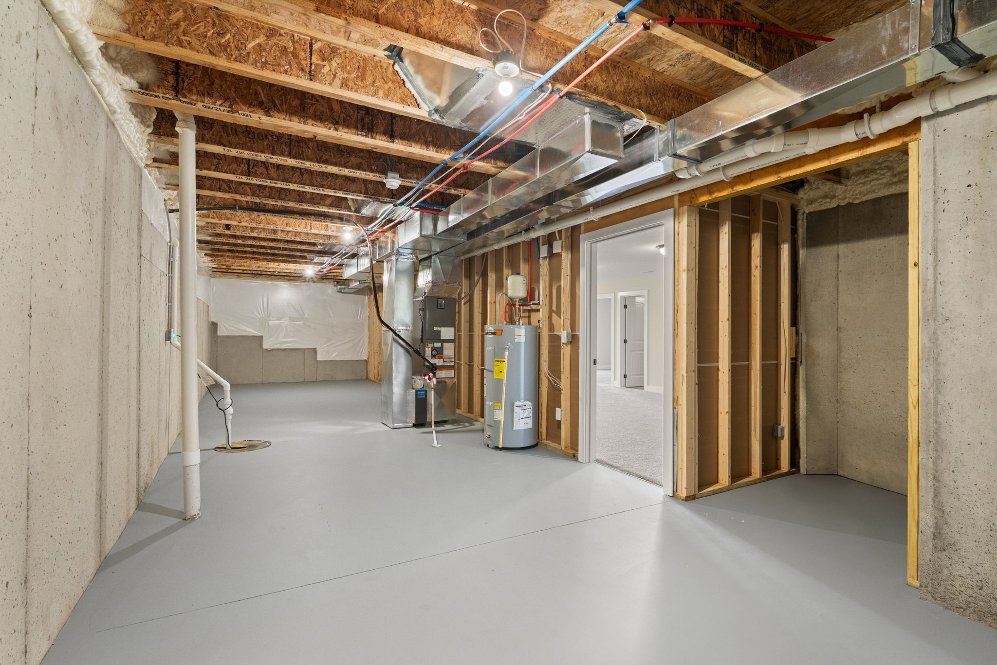 large-01993dde-07b5-727d-82f0-14c0d4e6e3fe