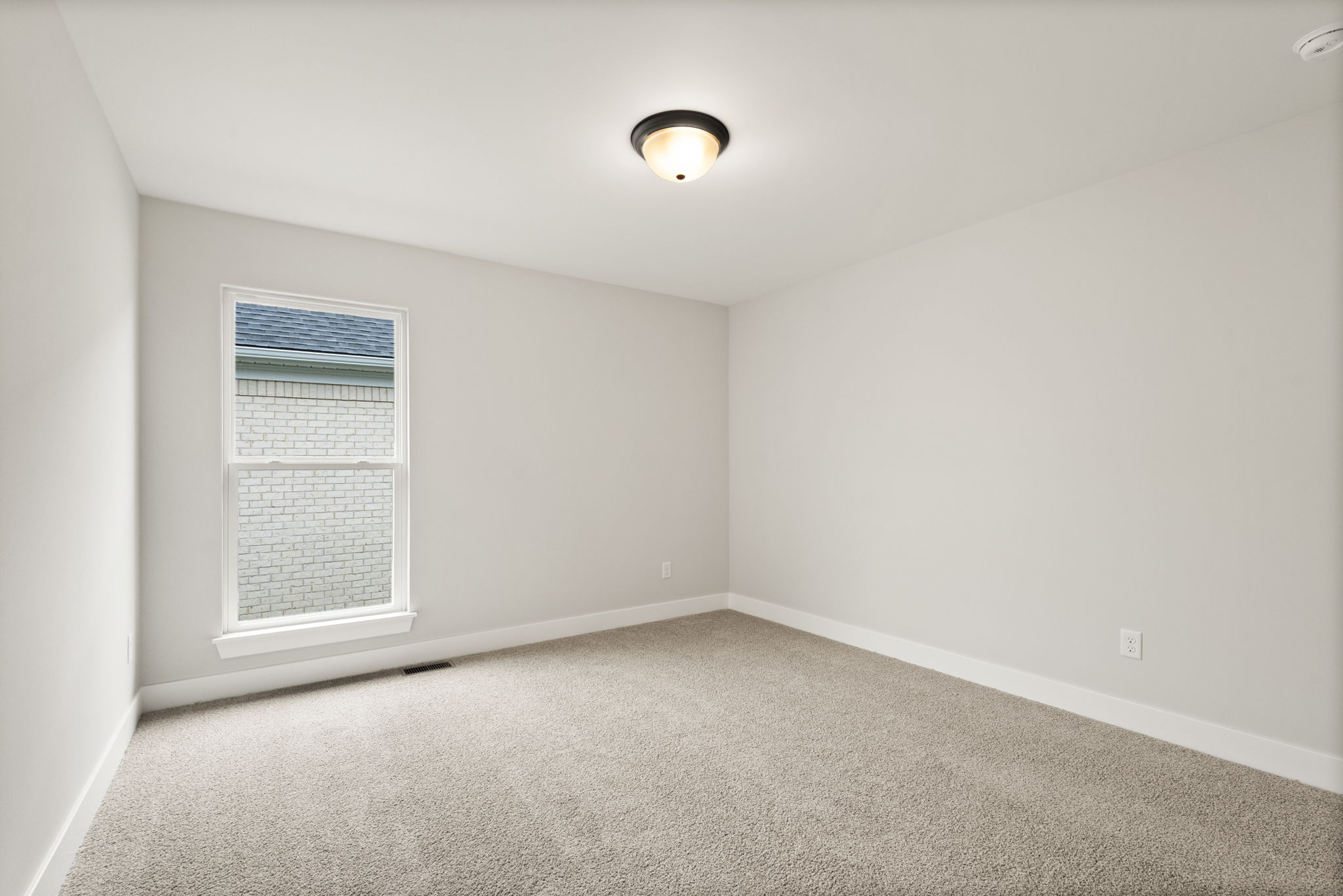 large-0199807f-600a-7125-826b-135d20aa3339