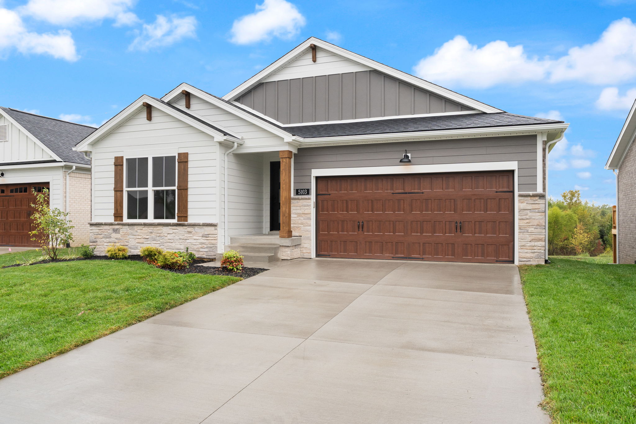 large-0199807f-6399-705c-9820-045fd8fa284f