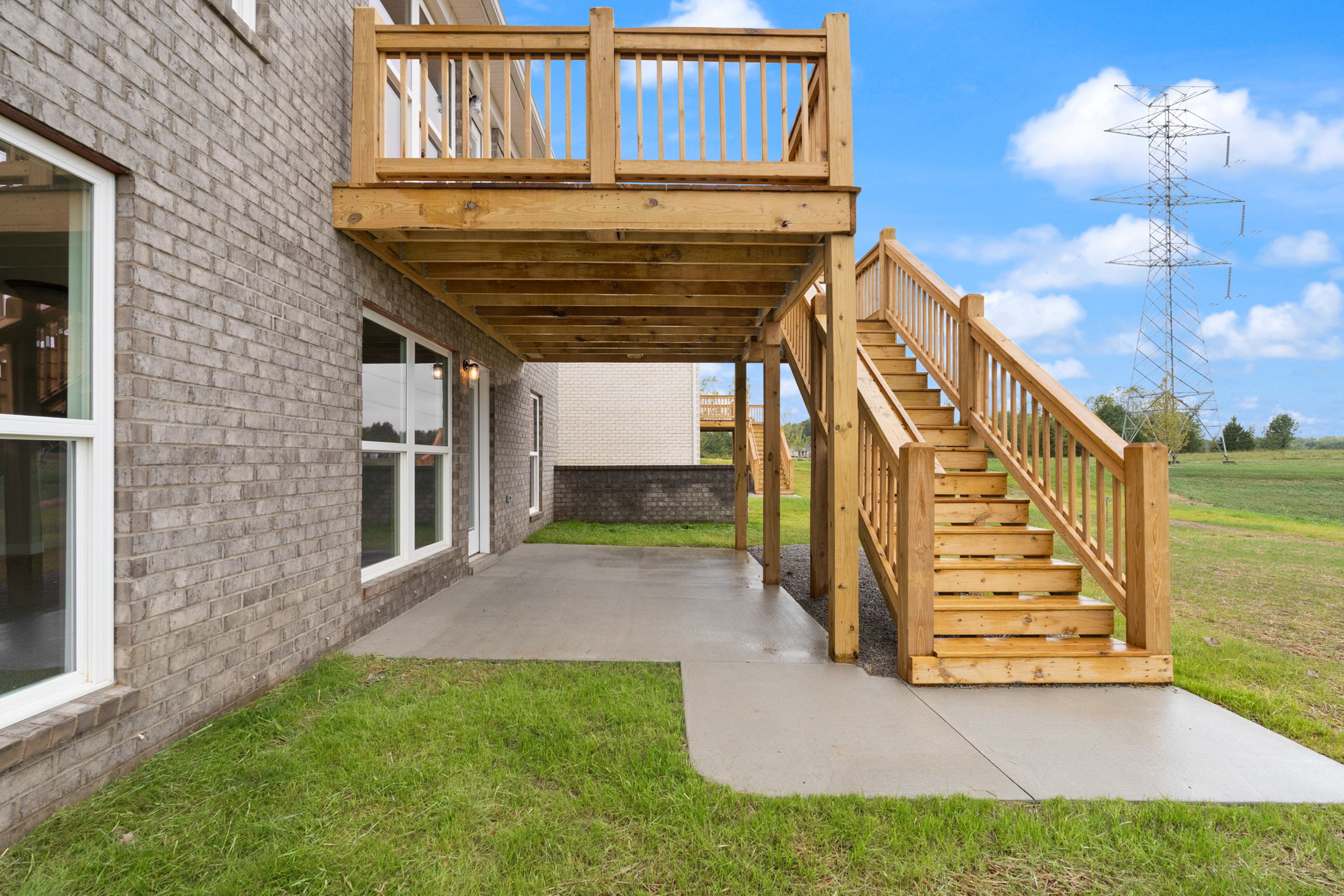 large-0199807f-64c7-70c8-972e-76f4cb69c0f2