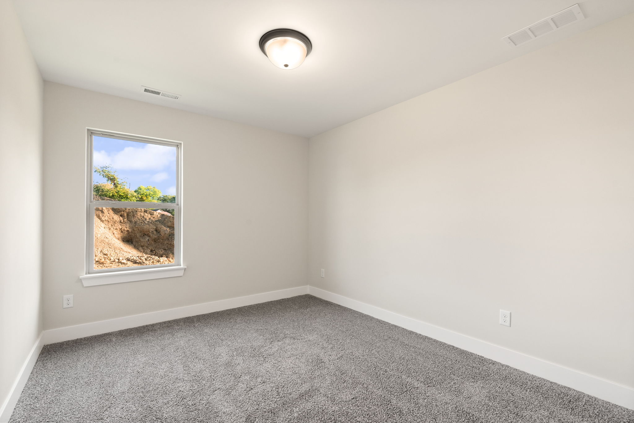 large-0199e73d-077e-71bb-b4d1-c4d7957951ba