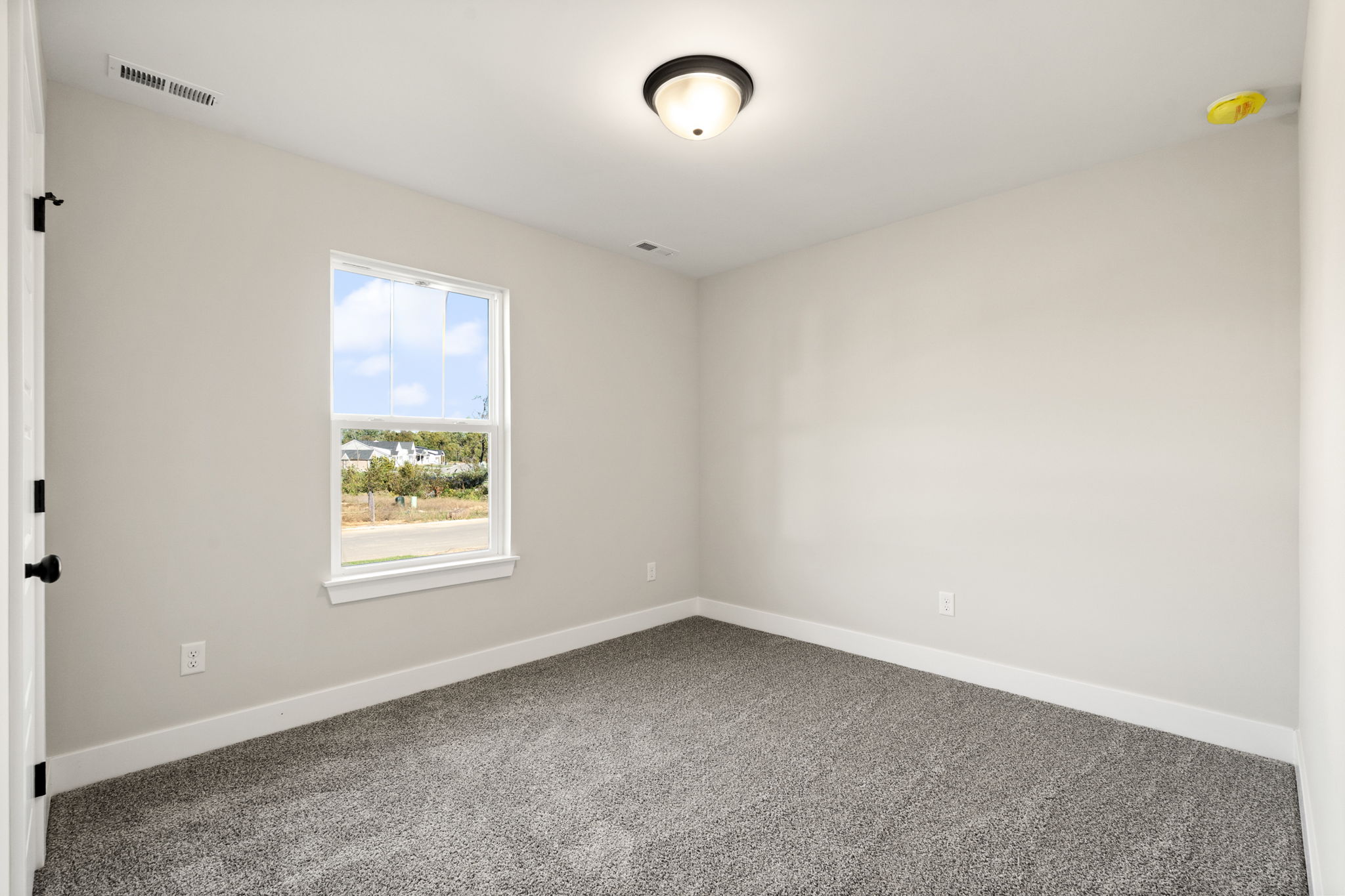 large-0199e73d-07f0-72bc-aac7-d9936d3a7a7a