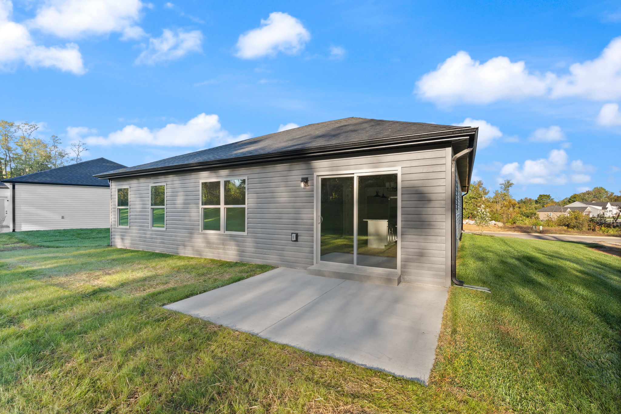 large-0199e73d-0a00-717c-8175-13eb324c6a2e