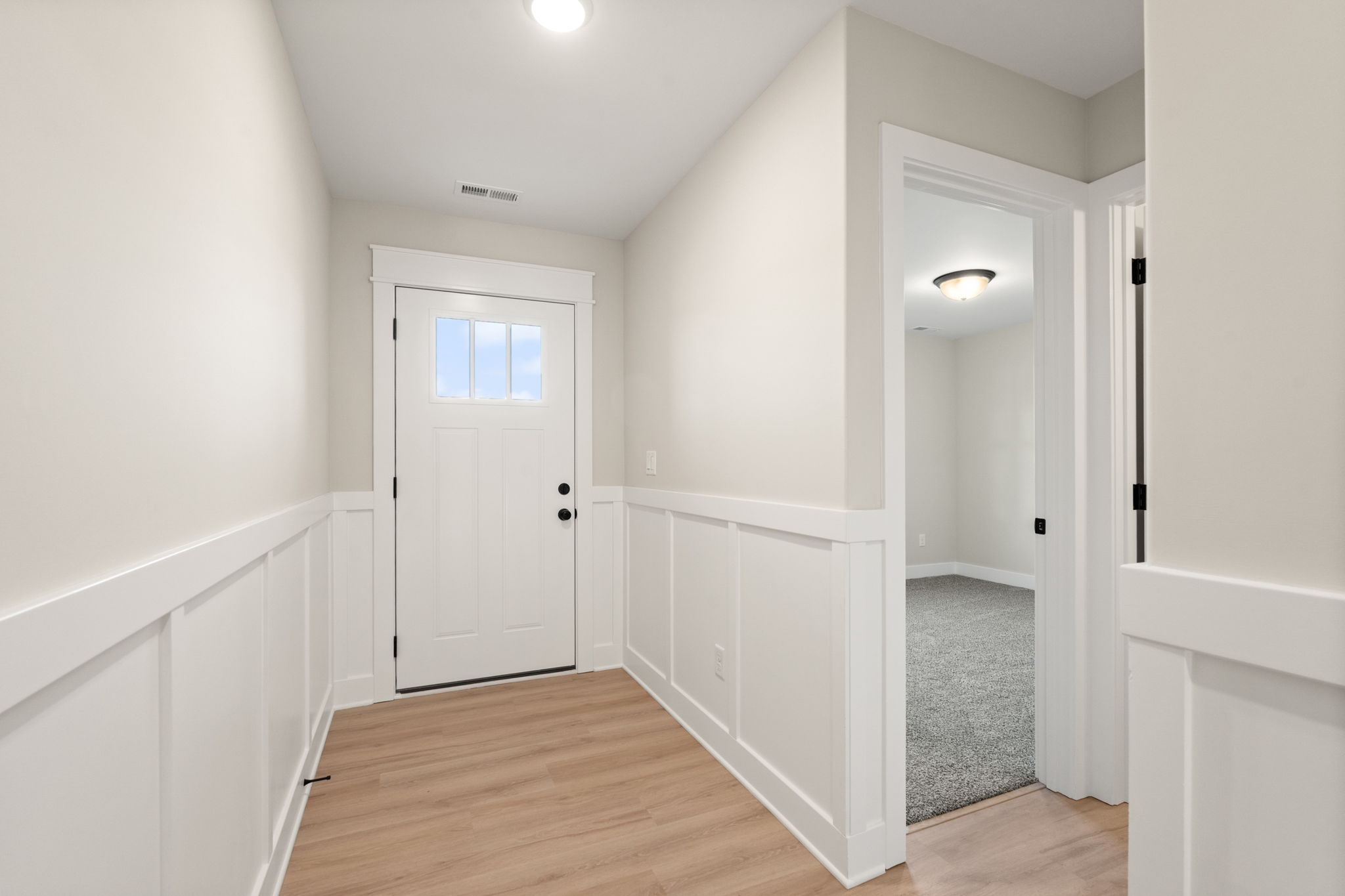 large-0199e73d-0ad5-73b8-b51b-eec1e275e8d8