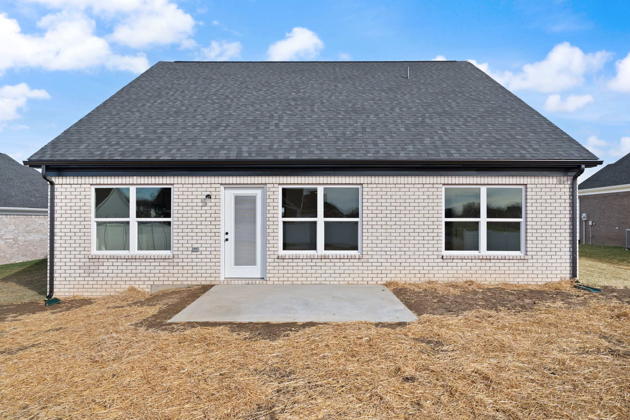 large-019ba75d-69c1-7259-aeca-3094fd7120e8